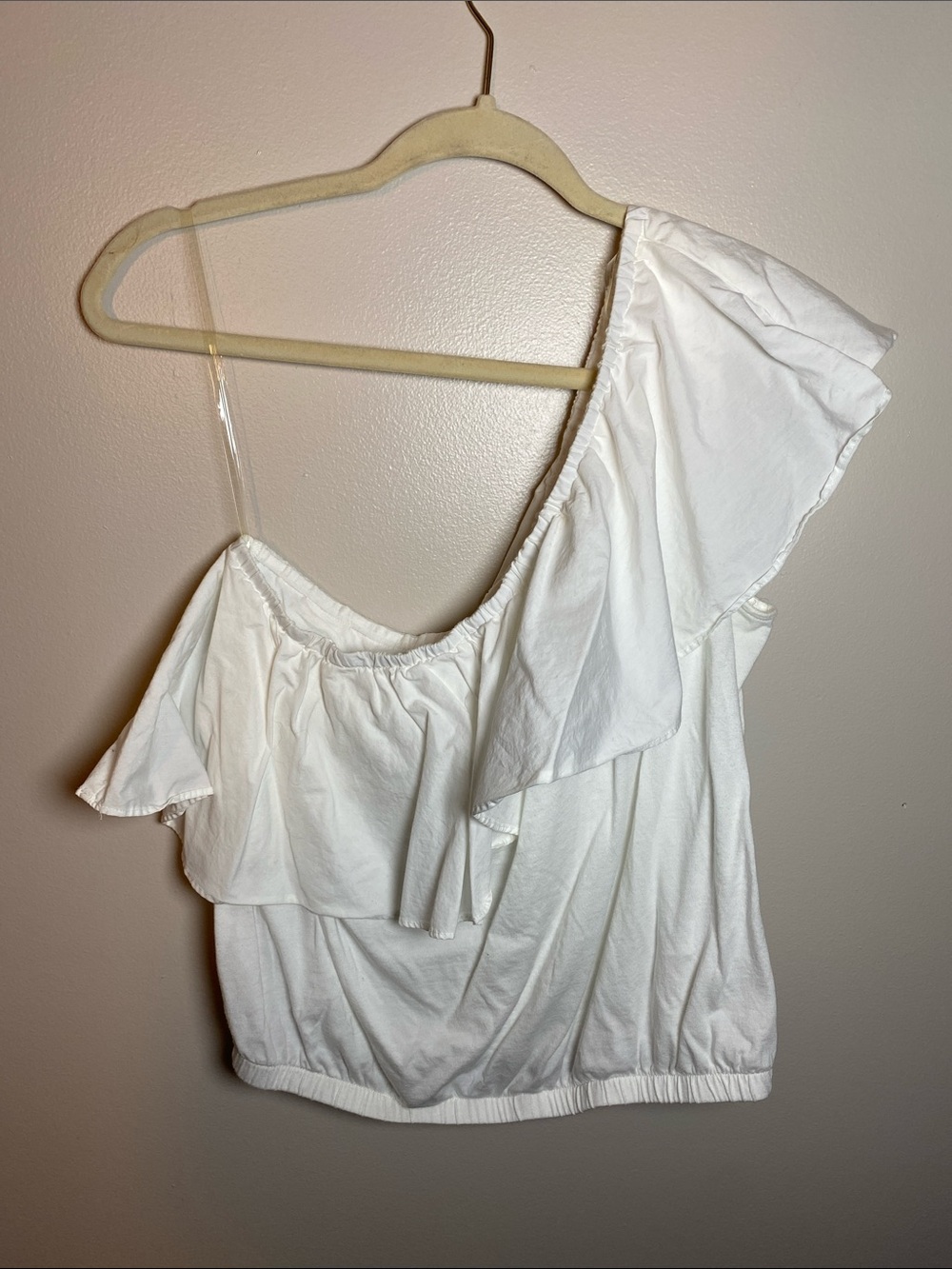 White One-Shoulder Ruffle Women's Top a new day XL